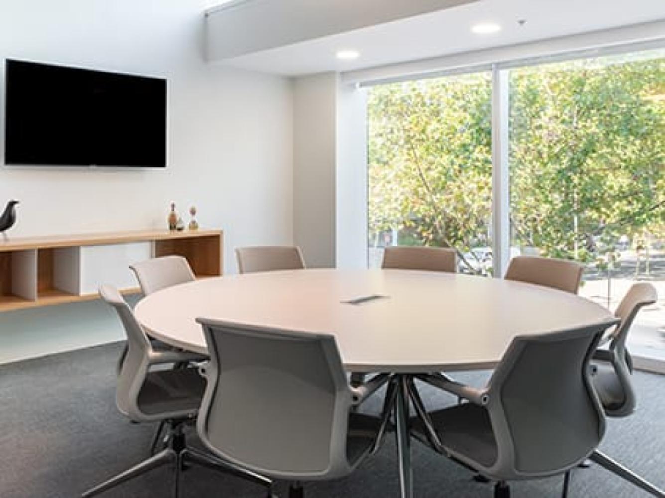 f0acd4d7-28e5-441f-a664-1461b5098996