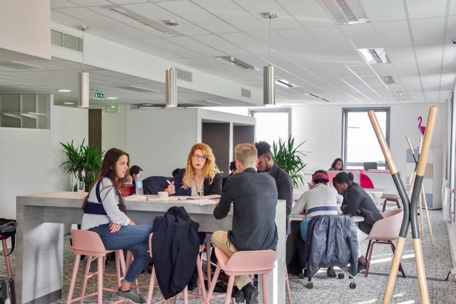 e0a6c717-9918-4575-beb0-037a96a24b32