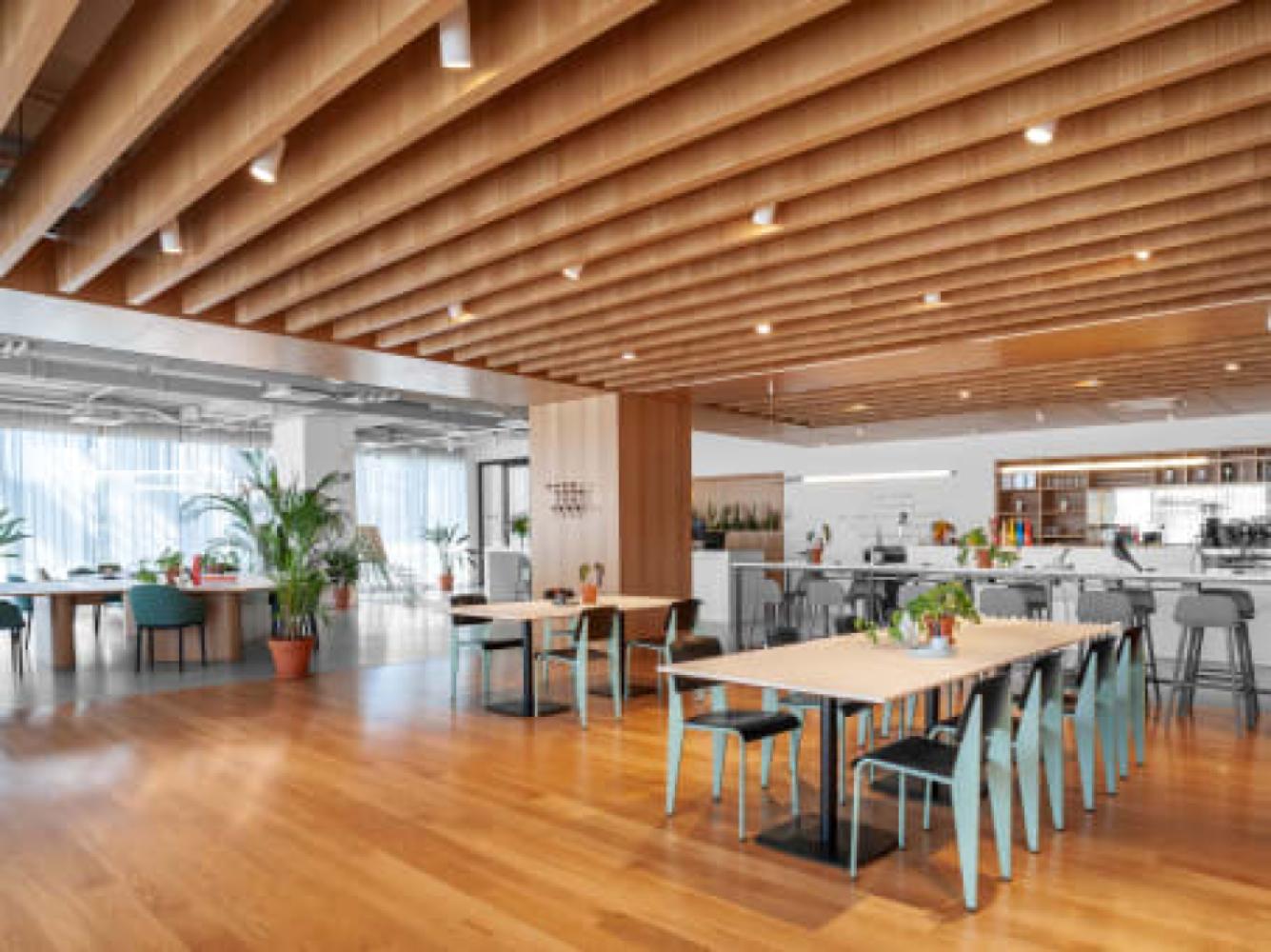 72aba015-7d05-4a76-a4b8-d73453d53f70