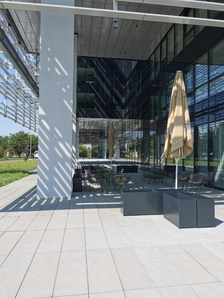 176d7b00-9a21-4d0e-99a8-b40e1fc8d8b4