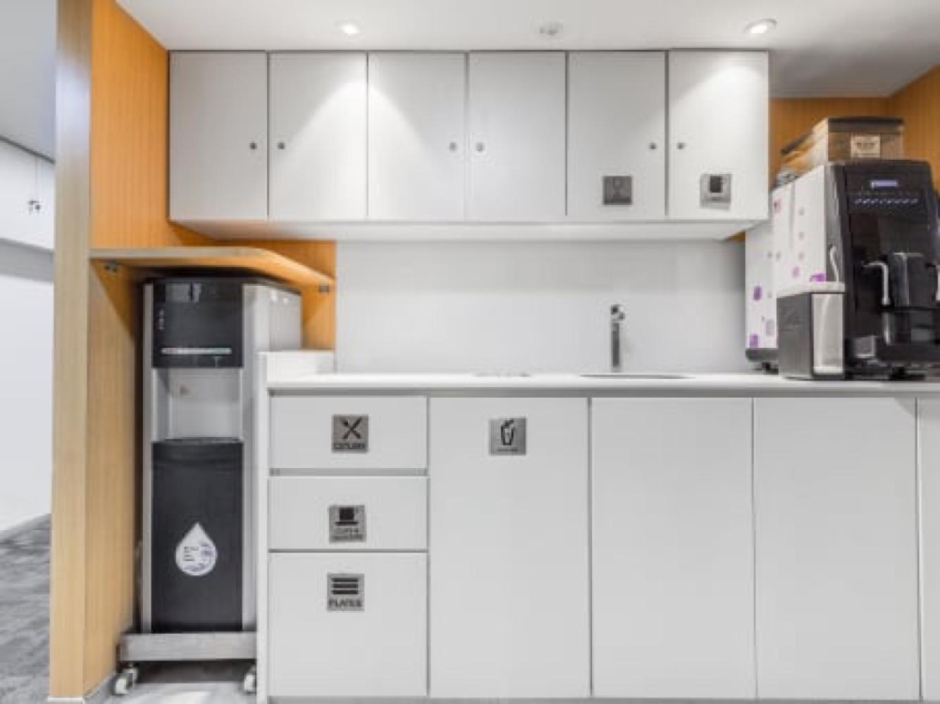 fa67240d-9317-4e43-842e-a0be3033d6fa