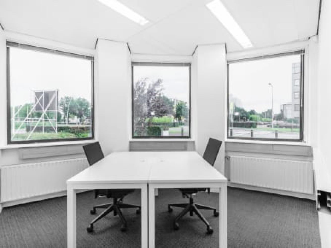 fa9e42bc-daa1-474d-96c0-0d5aee0668a7