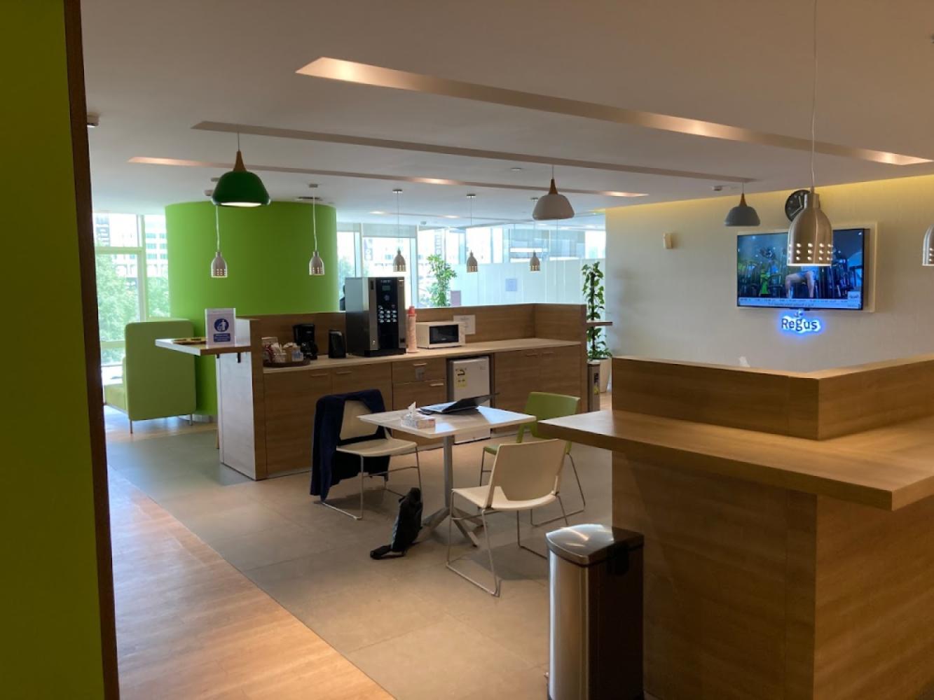 070c42f4-909f-4c2d-974b-6585742f8080