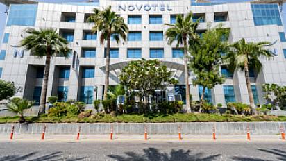 listing-regus-dammam-novotel-business-park-bhkteb-quote