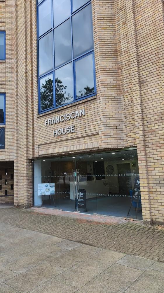 ce7c8d7b-e454-4b2f-b86d-9e3c5f005fa4