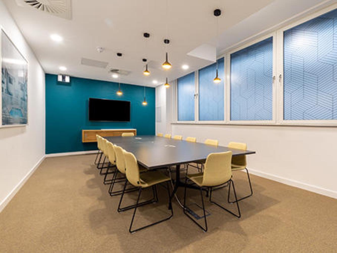 c7562bd1-288c-4c68-8d77-9d10ff994835