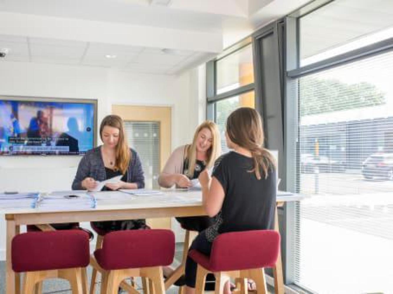 3d0c055b-4045-4c41-8125-3acac78556db