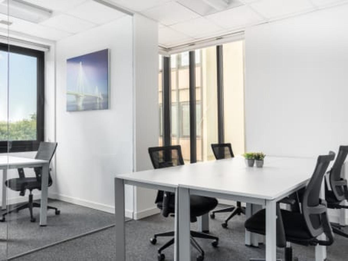 c9b18840-91a5-4381-be5a-9a86b43a4708