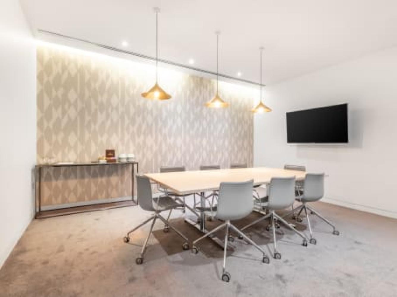 b9136cae-bc14-427d-8e51-ab4c7defbc86