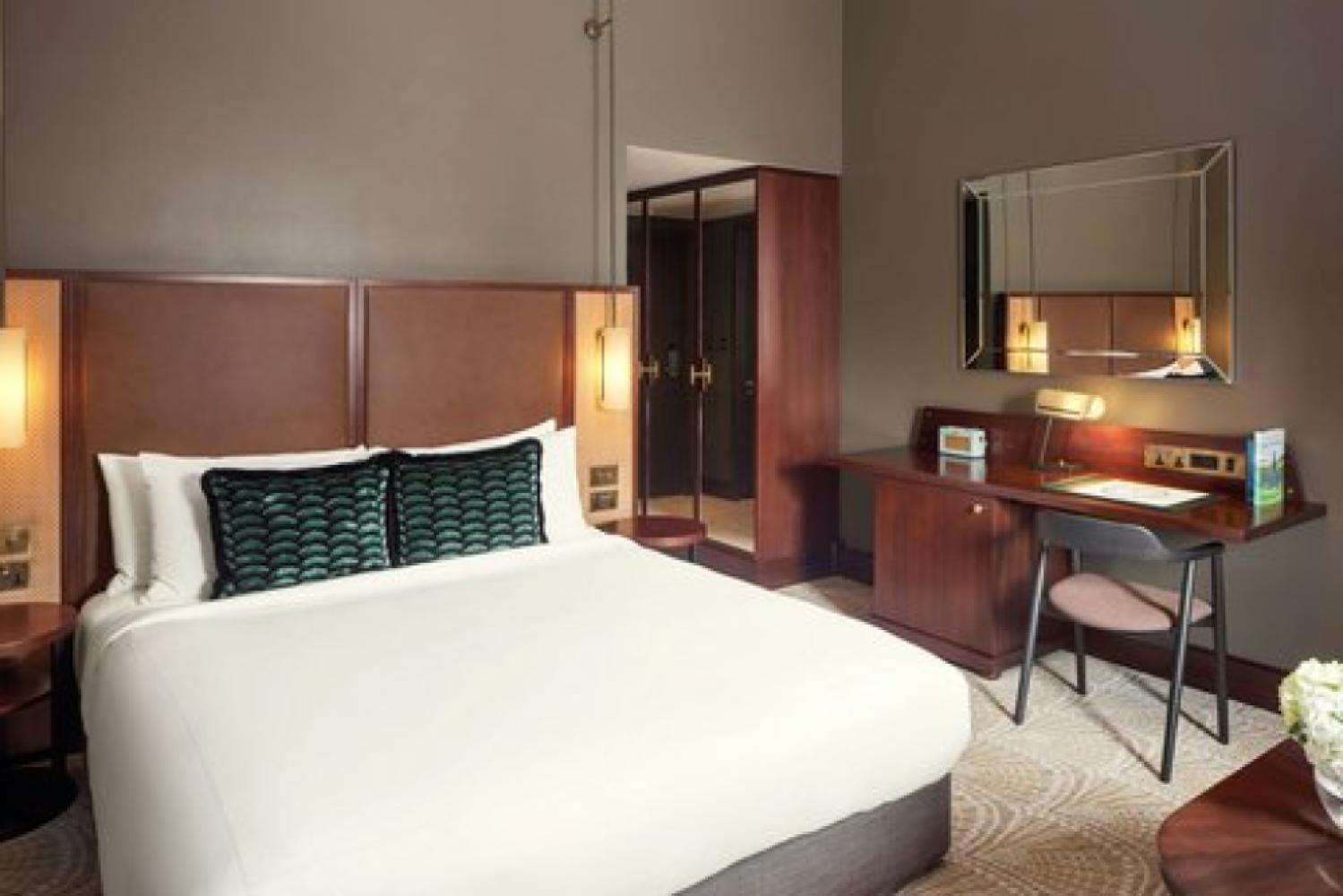 729b8642-4b41-46a3-8bca-474202ce5c40