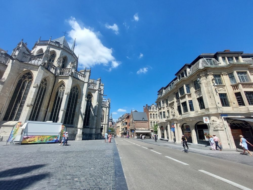 9d537aa4-4ef4-4d00-ae12-aa2a3fb81ac4