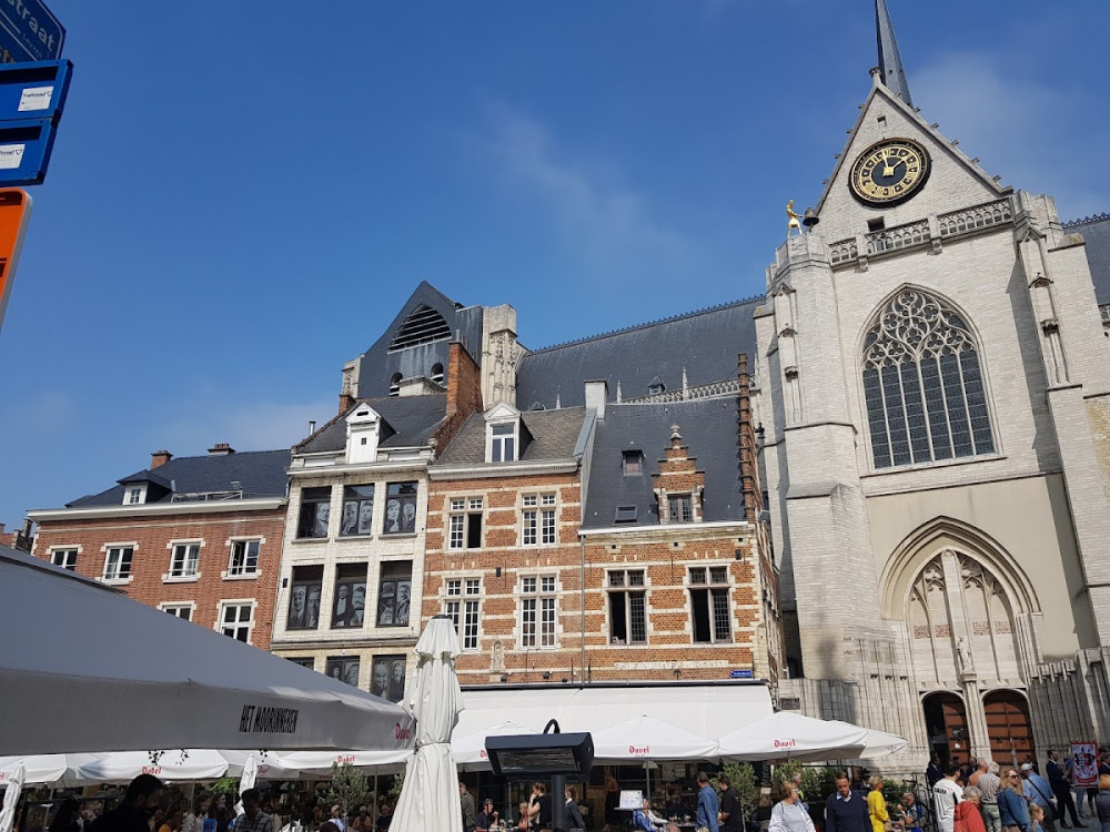 9d537aa6-19ae-4a87-a6fa-55d65eda73a1