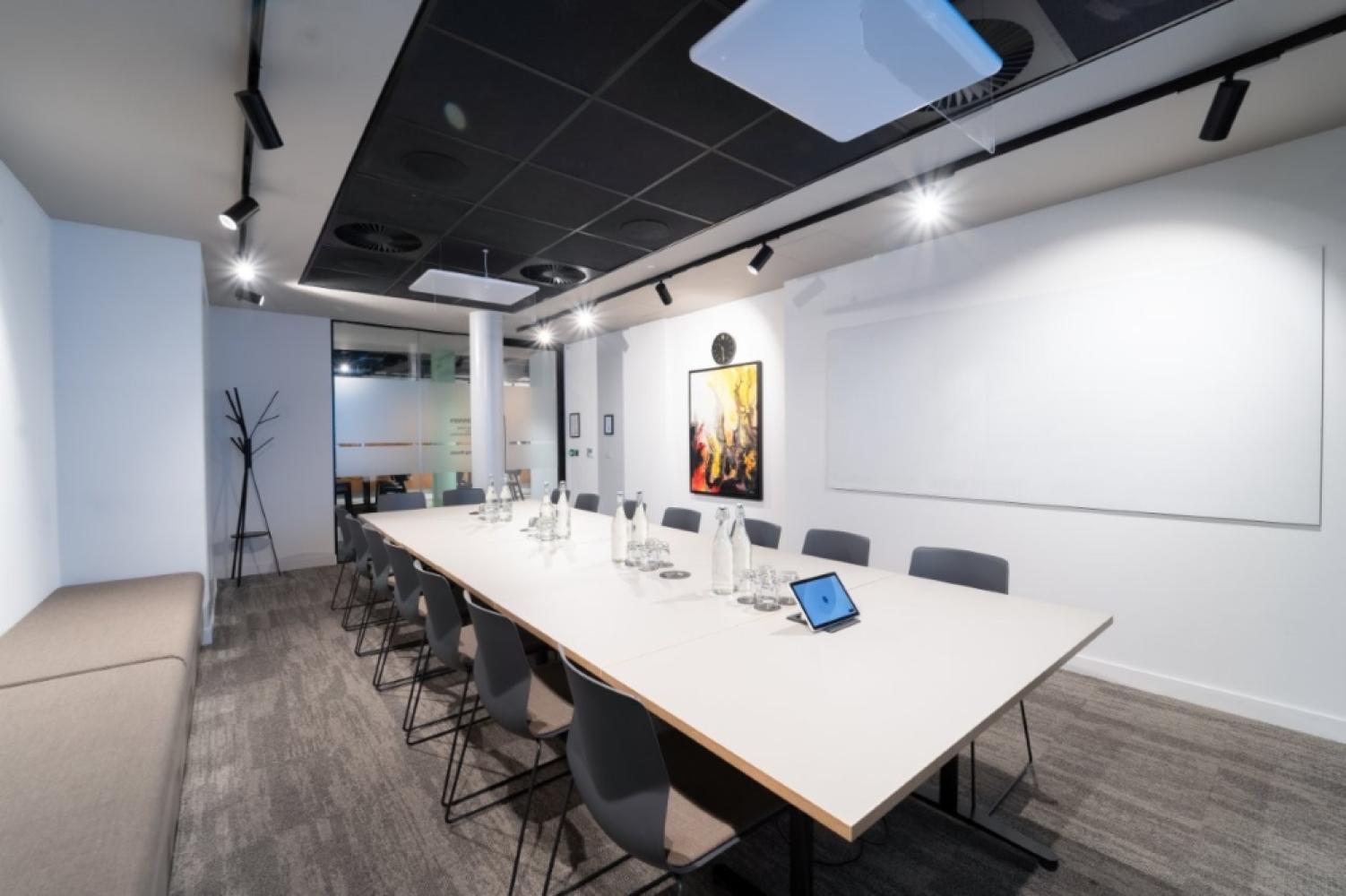 5ab5f6ab-a7d4-4a79-a20c-9bf6d52ded94