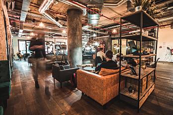 listing-worklounge-prikopy-irytir-quote