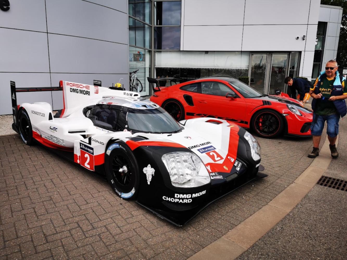 6bec7437-a955-493b-b3ca-5cd226422827