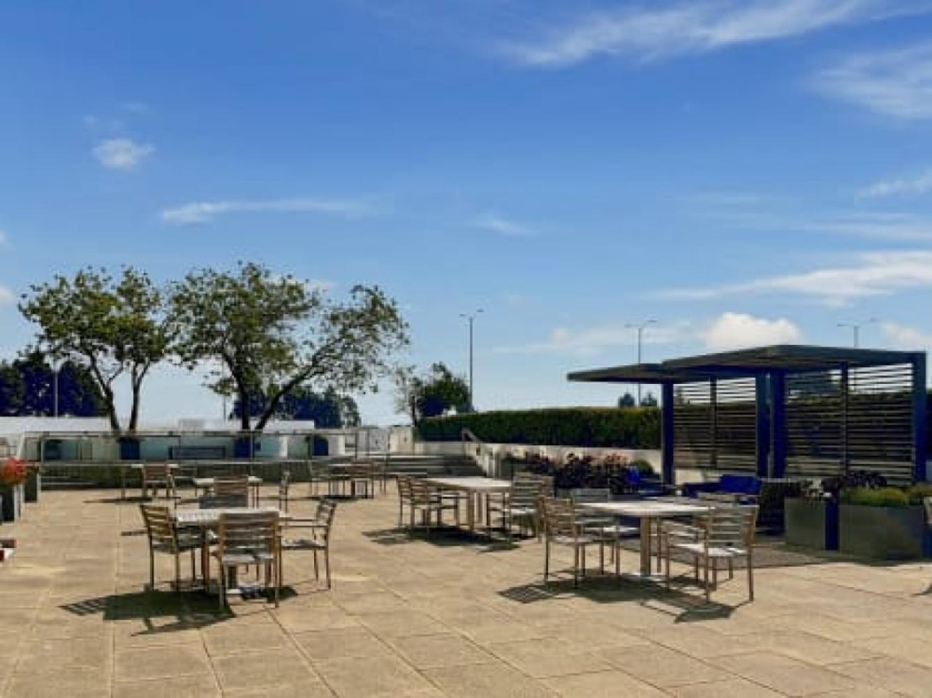 686cefe7-b3b4-474a-95e1-6438998a439b