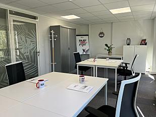 private-office-0