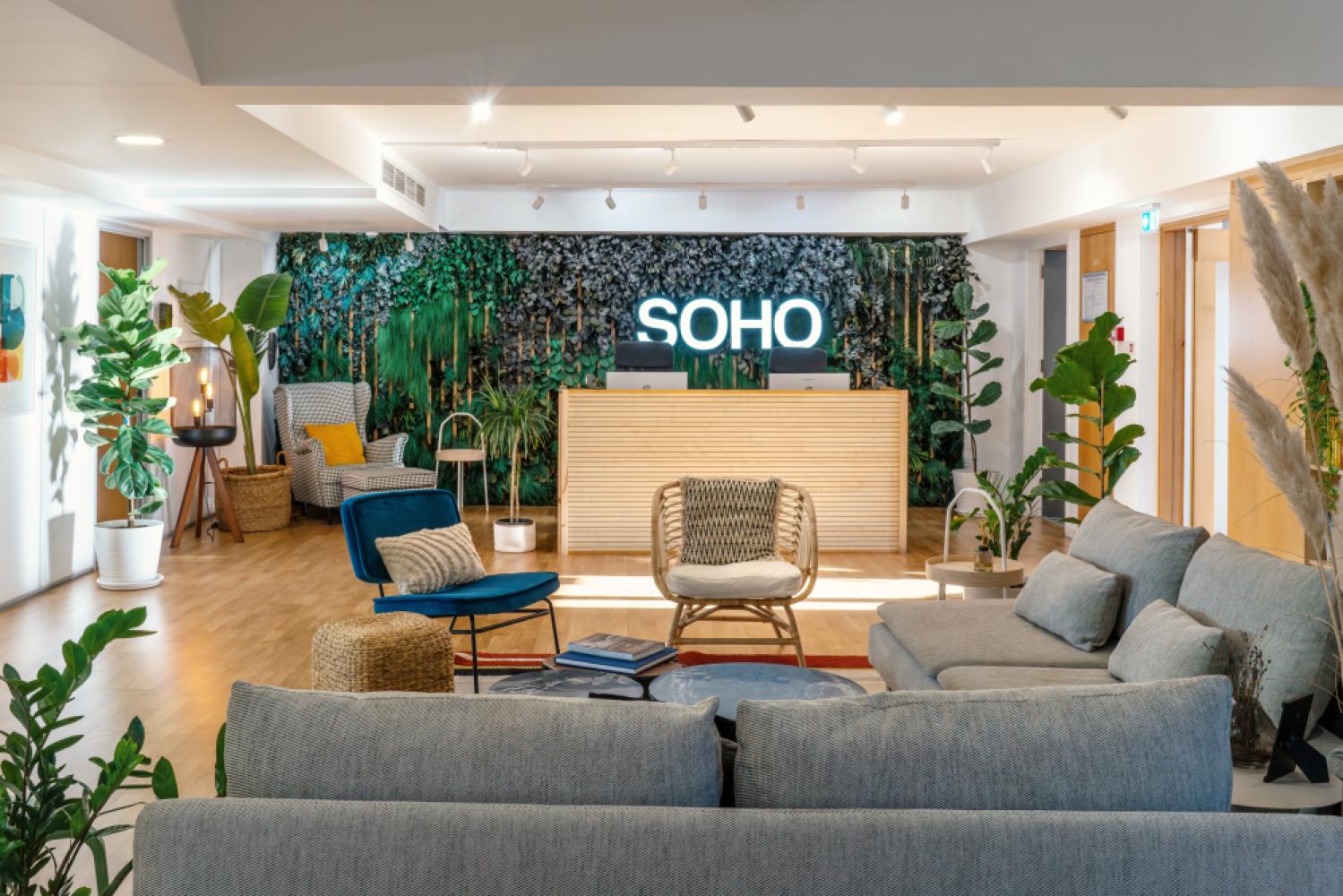 6ae5a28f-0dcc-4b8e-b10d-4446c42826b8_reception