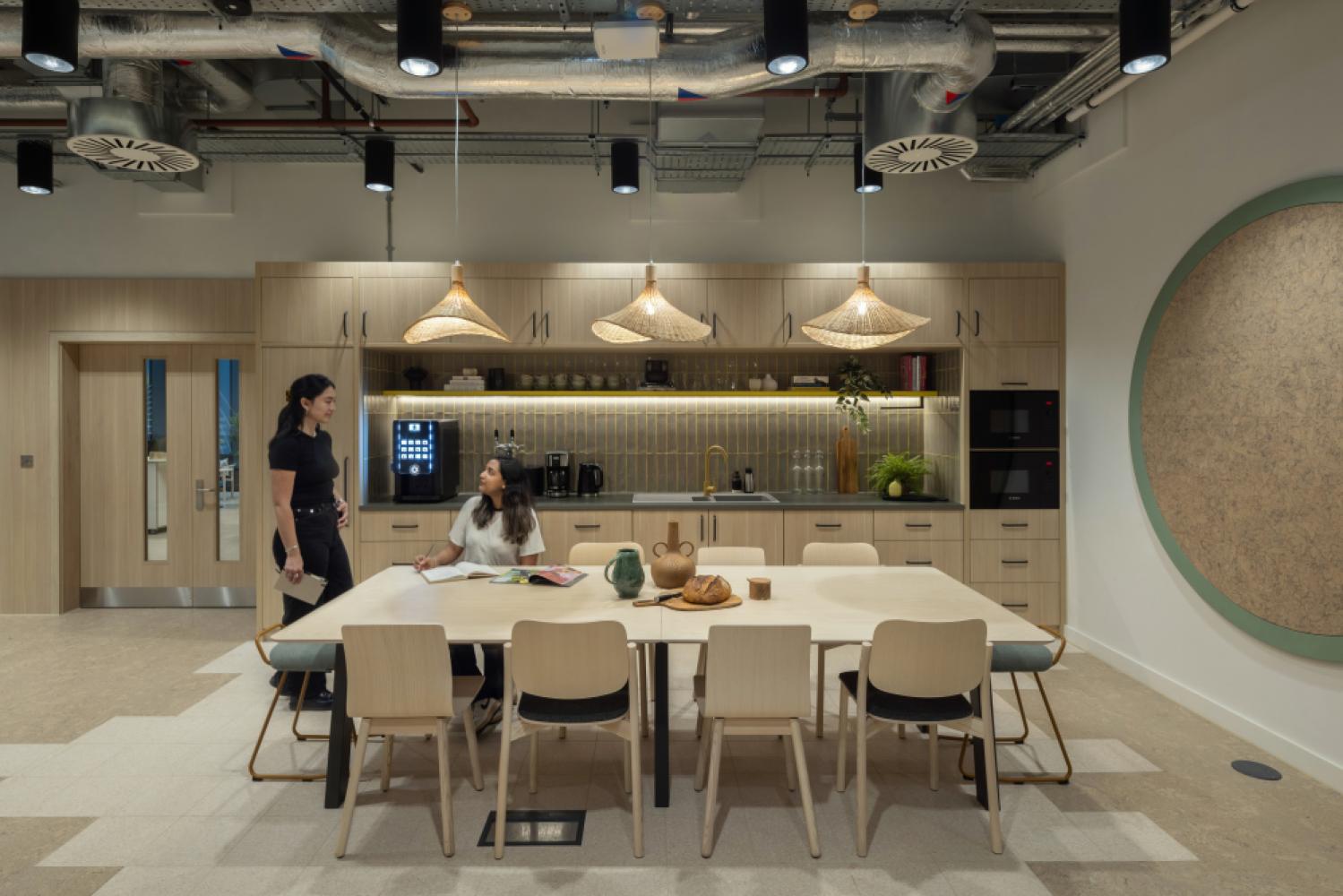 c40353fc-1496-418e-bd38-35577c71a19a_rachelferriman-1-triton-square-003