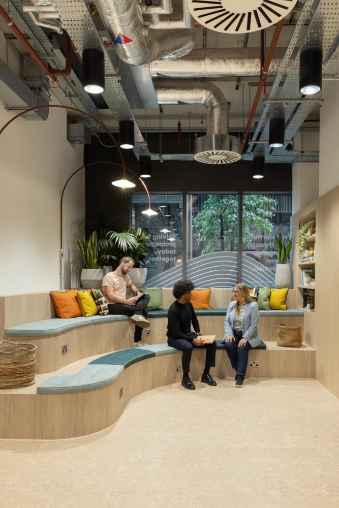 a81f20bf-99a9-4408-87a2-89566311664f_rachelferriman-1-triton-square-012