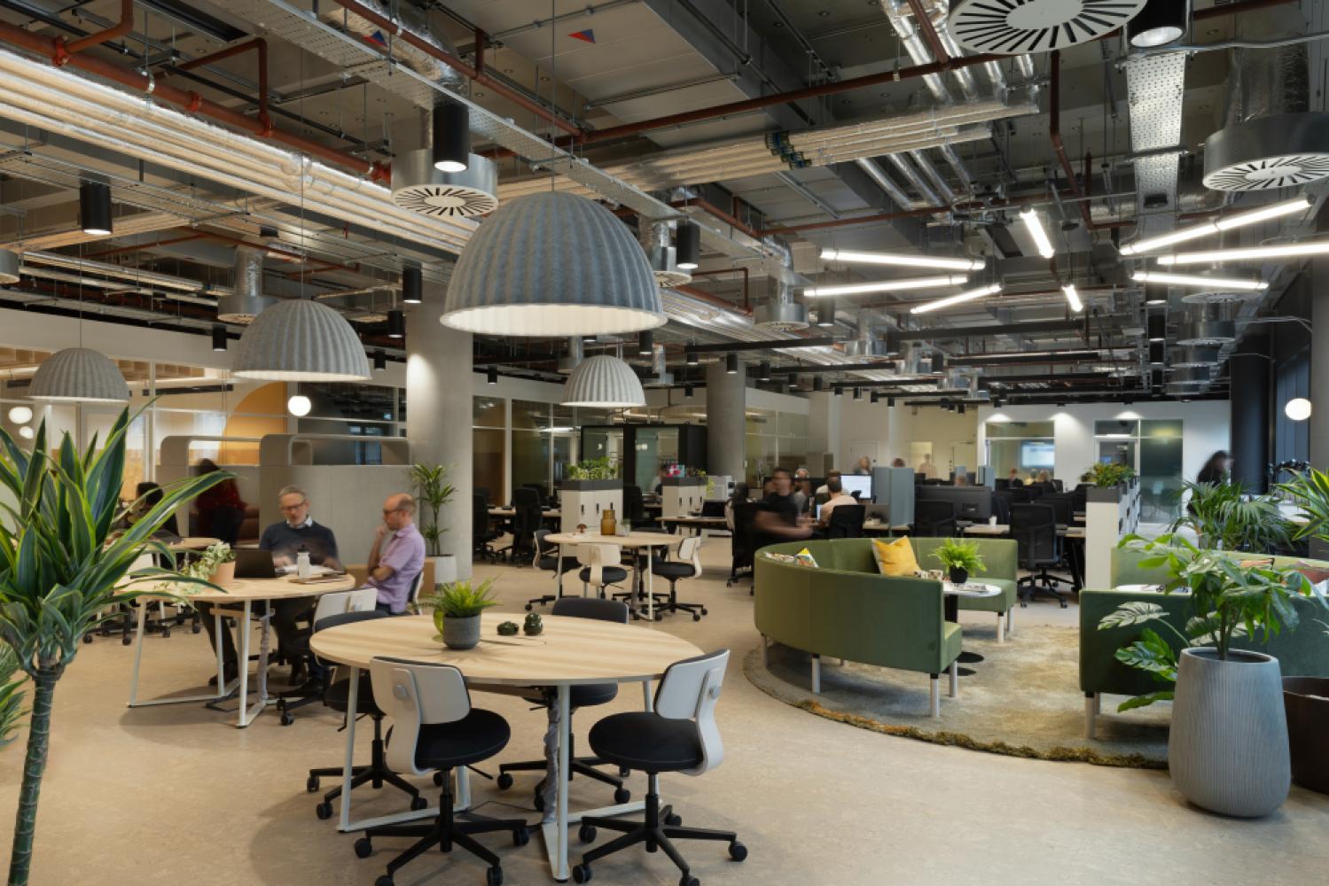 5684fe8f-a218-4692-85c1-64fd50b856b6_rachelferriman-1-triton-square-016