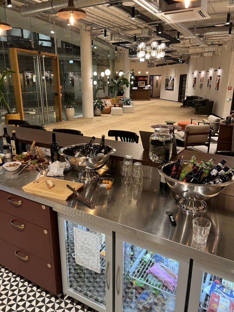 0243a1bf-1519-400d-a8be-4dc20f6dc73c