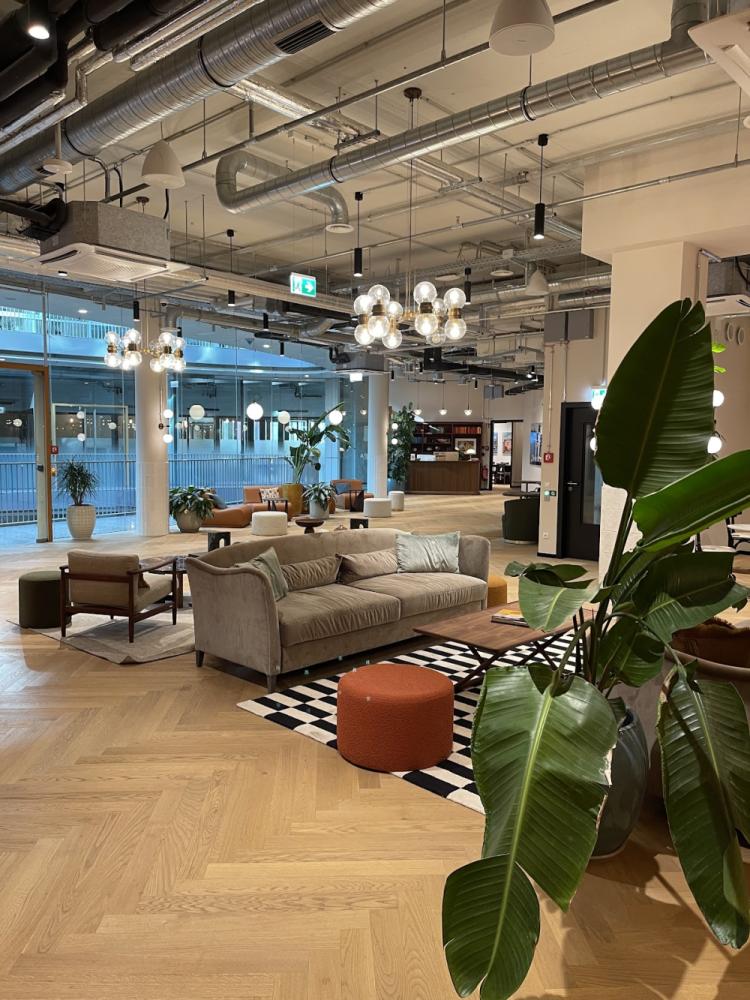 30cef8ba-cd70-4cad-a655-84ff8d22aaaa