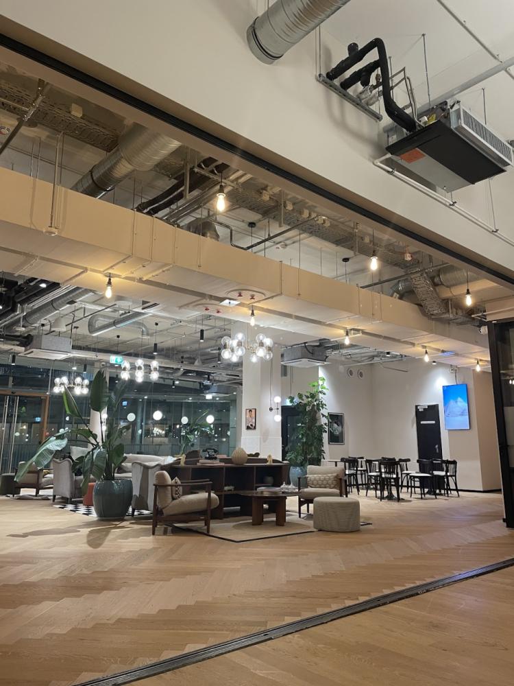 09a2ab9b-af02-44d1-baf1-a085f228ef2a