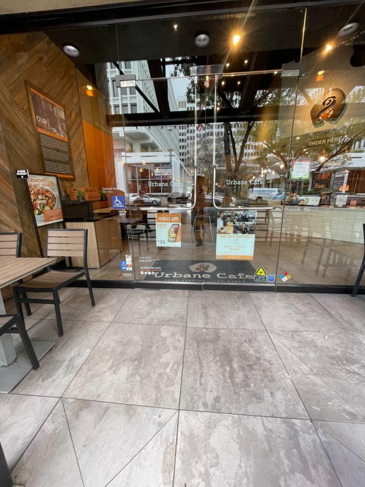 b7309633-47c2-44dc-a258-a641b7b31bec