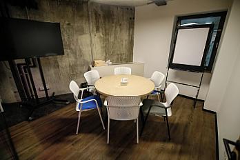 meeting-room-2