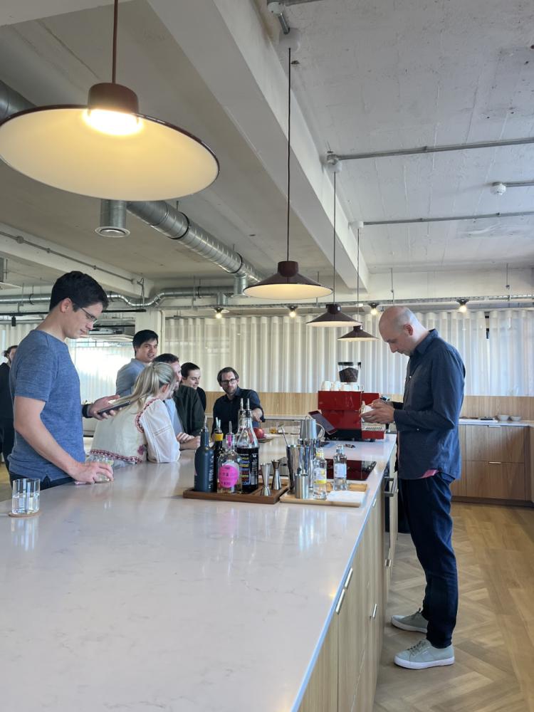 663695d6-ca8e-4ea6-8181-acc57eda0ed5