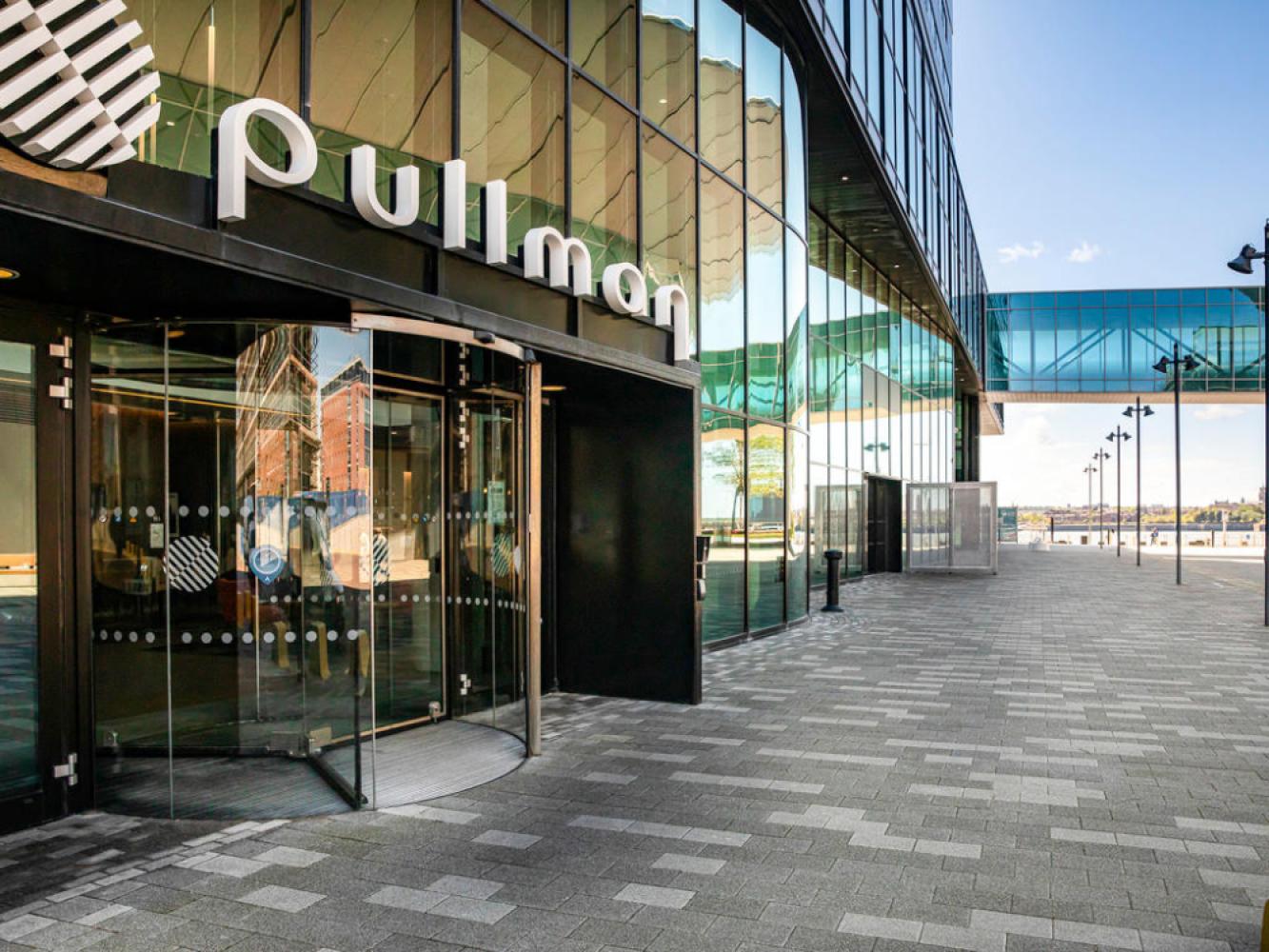 c250ae70-9ce2-448f-bbde-54e2d35642fb