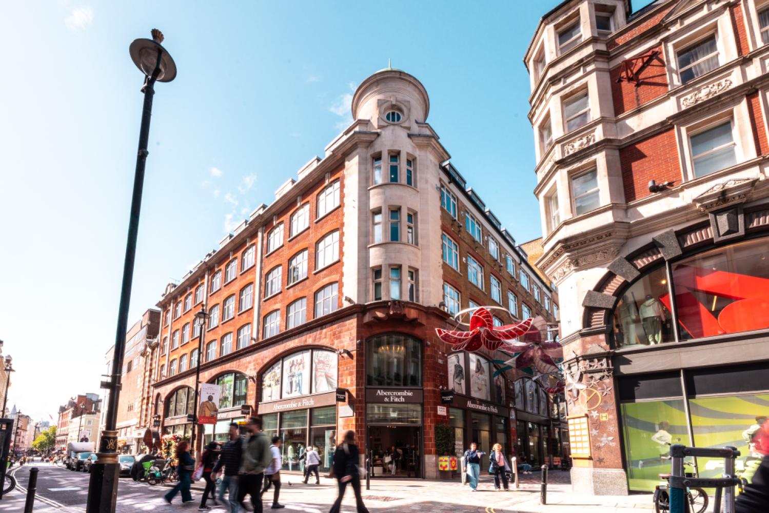 de2832ec-c756-49ca-b75e-1ead0bf4a014_rivvia-london-covent-garden-1