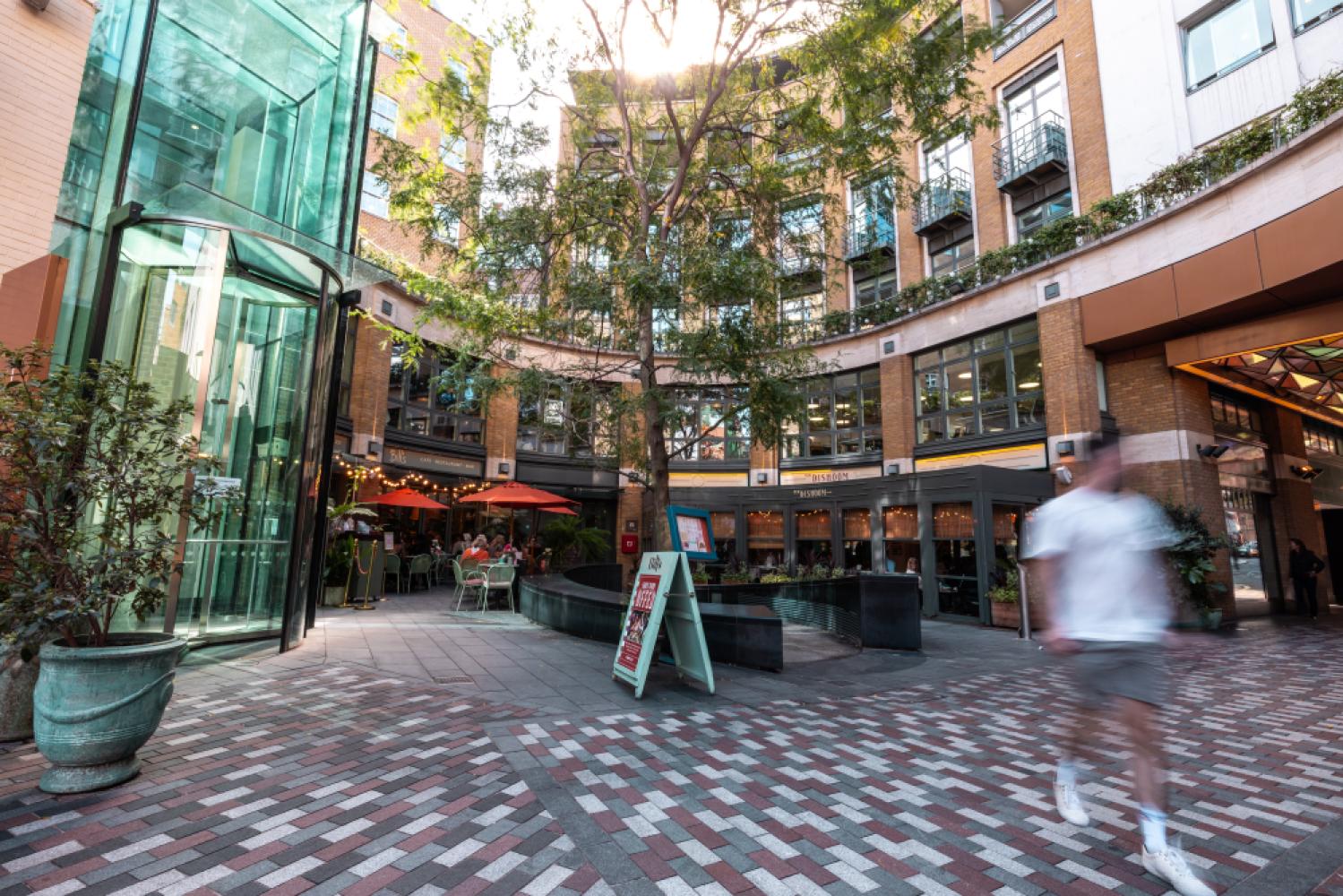 2179bb39-de2d-45d0-9a4d-02d5c95dfec3_rivvia-london-covent-garden-9