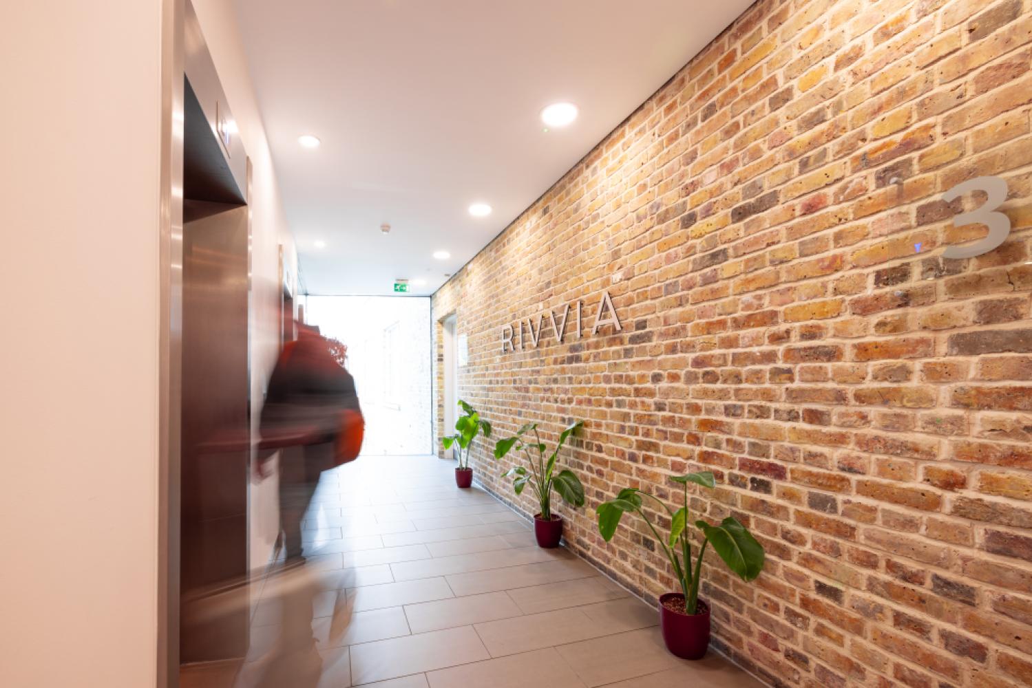 19659fef-f105-40e6-90a9-2a01438e70e1_rivvia-london-covent-garden-18