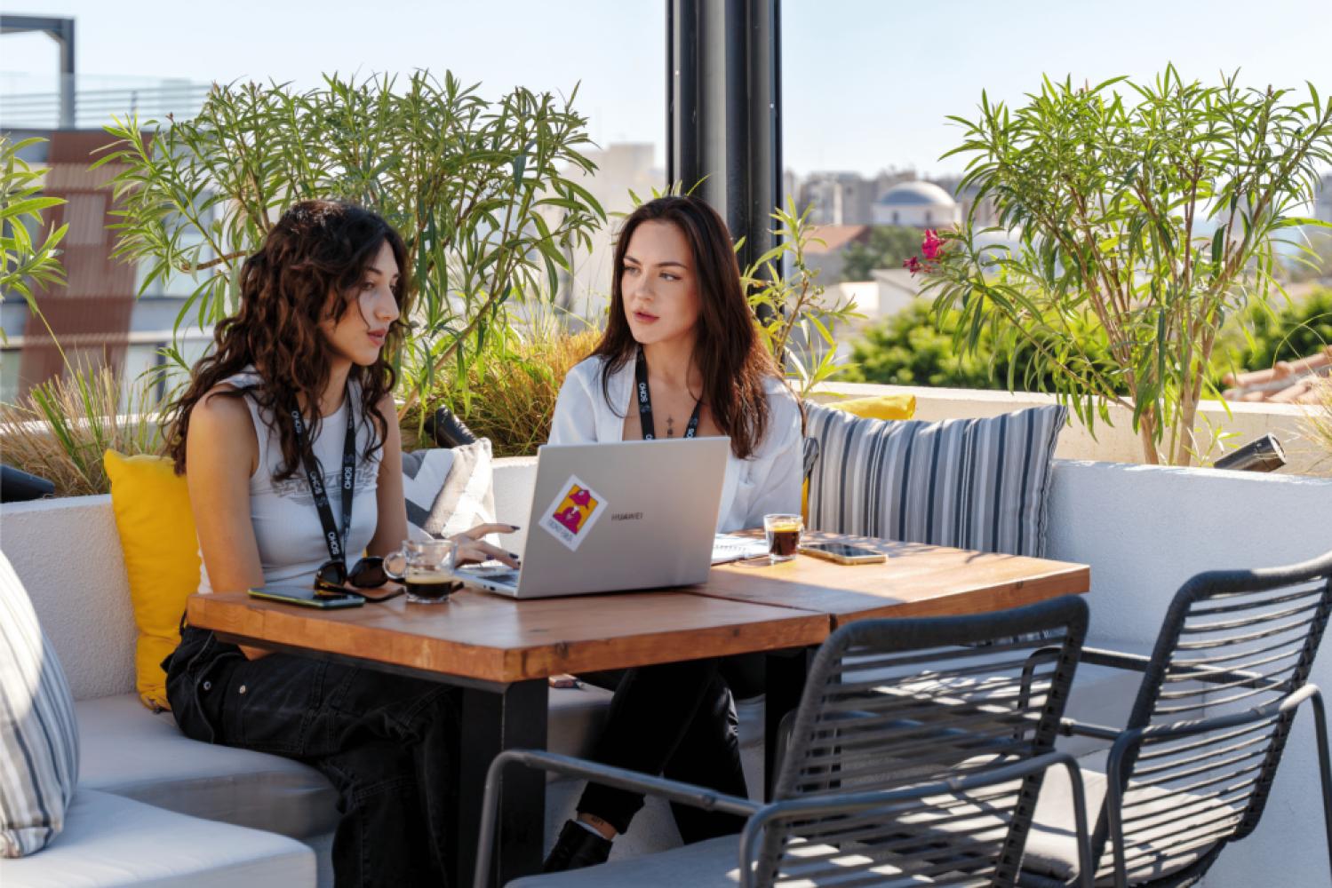 00d226ec-d9b2-40da-bc90-e06c898fc950_rooftop(2)