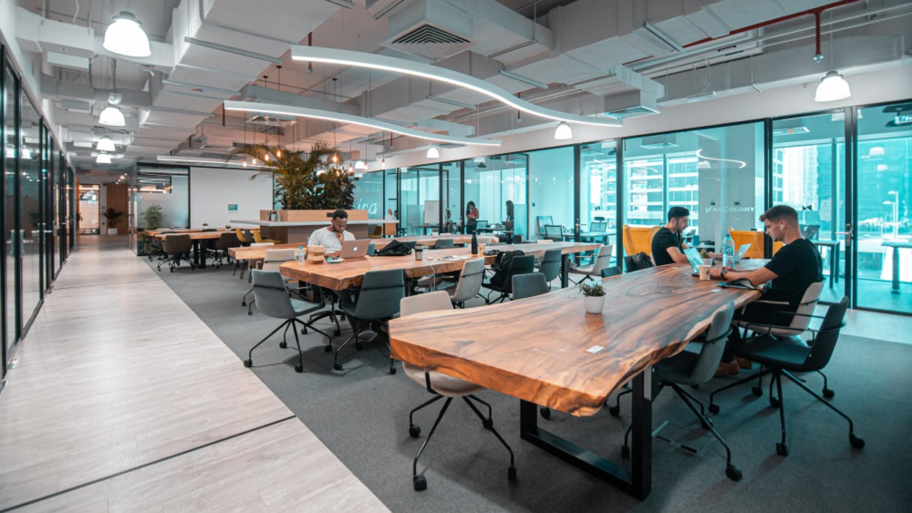 bce2b511-19fe-4185-9f43-b19b18ae2880_coworkingmiddlesection1