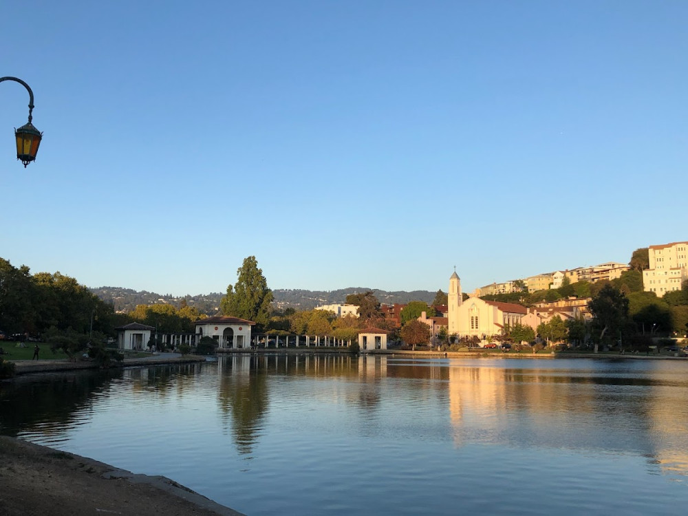 9d538b0a-880c-469c-a8df-420ff385bc50