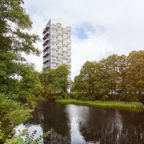 höghus vid vatten i Borås
